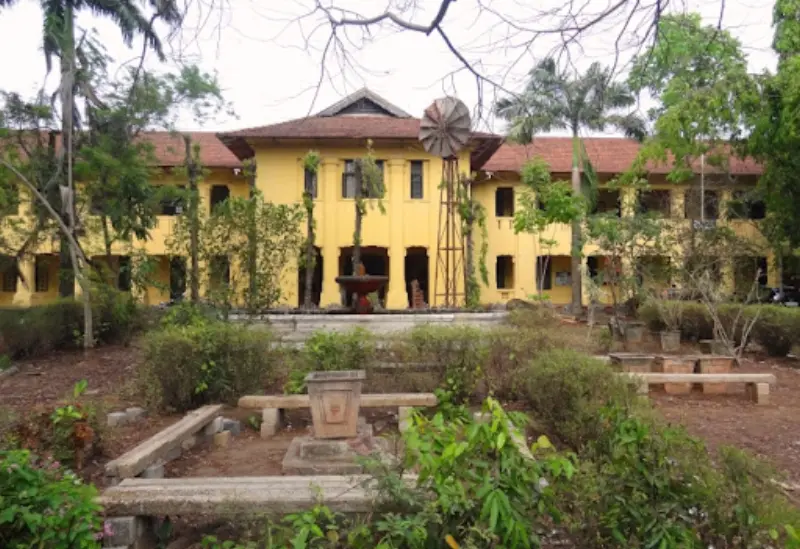 Westhill Polytechnic
